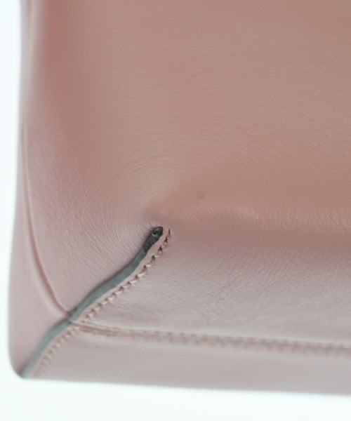 FENDI กระเป๋าสะพาย