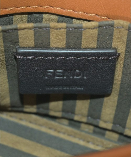 FENDI กระเป๋าสะพาย