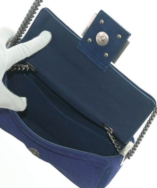 FENDI กระเป๋าสะพาย