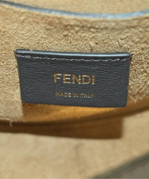 FENDI กระเป๋าสะพาย
