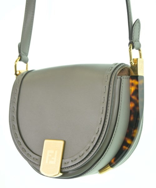 FENDI กระเป๋าสะพาย