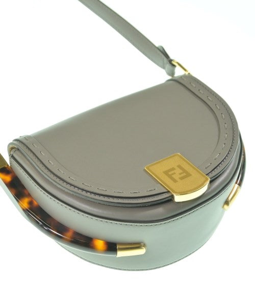 FENDI กระเป๋าสะพาย