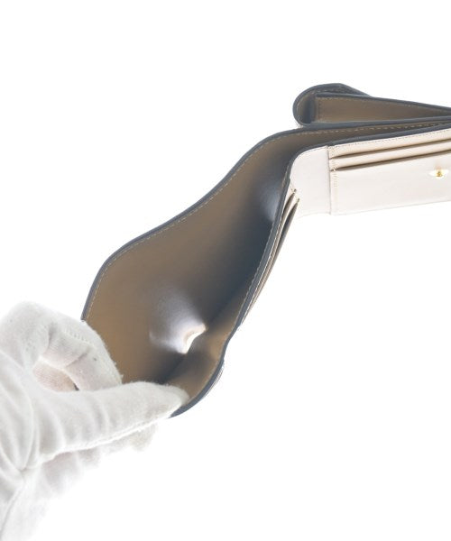 FENDI กระเป๋าสตางค์/กระเป๋าใส่เหรียญ