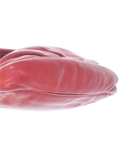 FENDI กระเป๋าสะพาย