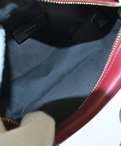 FENDI กระเป๋าสะพาย