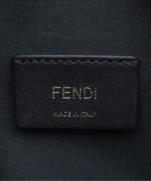 FENDI กระเป๋าสะพาย