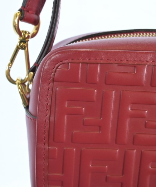 FENDI กระเป๋าสะพาย