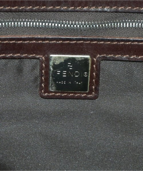 FENDI กระเป๋าถือขนาดใหญ่