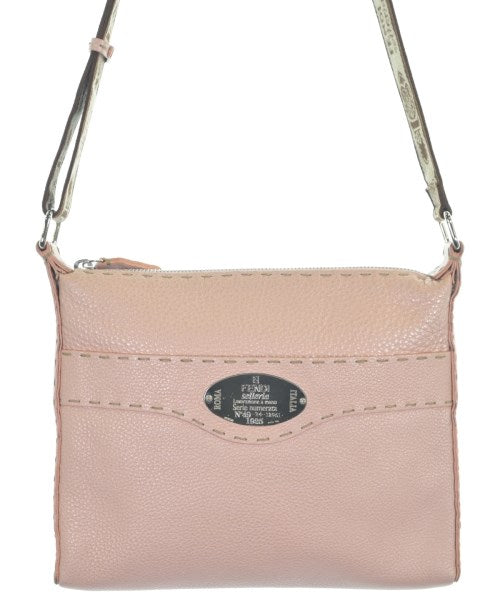 FENDI กระเป๋าสะพาย