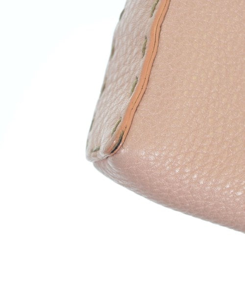 FENDI กระเป๋าสะพาย