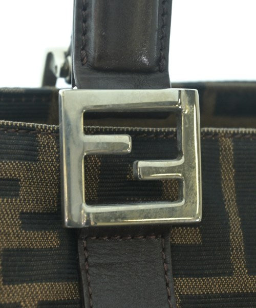 FENDI กระเป๋าถือ