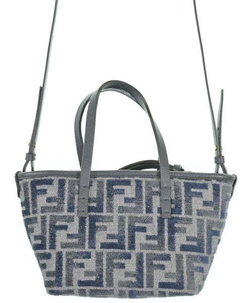 FENDI กระเป๋าสะพาย