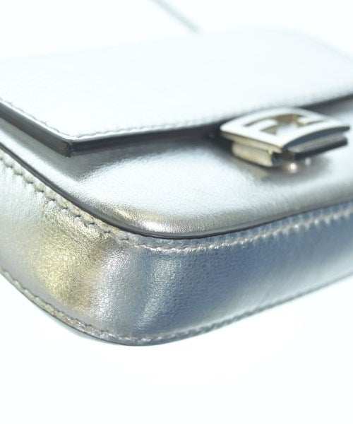 FENDI กระเป๋าสะพาย