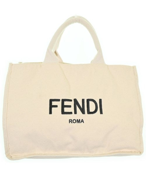 FENDI กระเป๋าถือขนาดใหญ่