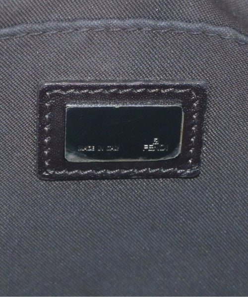 FENDI กระเป๋าถือขนาดใหญ่