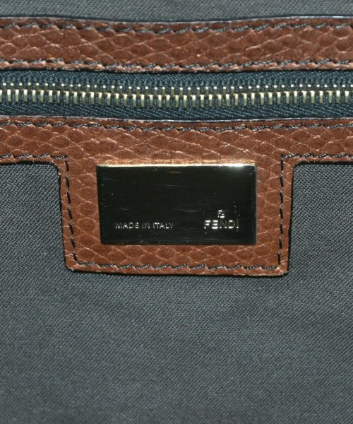 FENDI กระเป๋าสะพาย