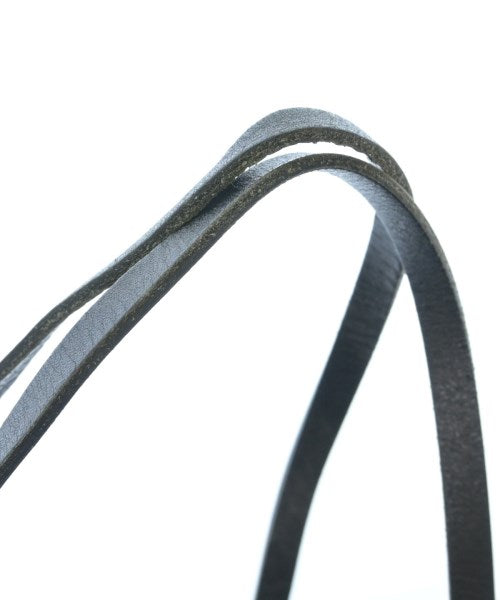 FENDI กระเป๋าถือขนาดใหญ่