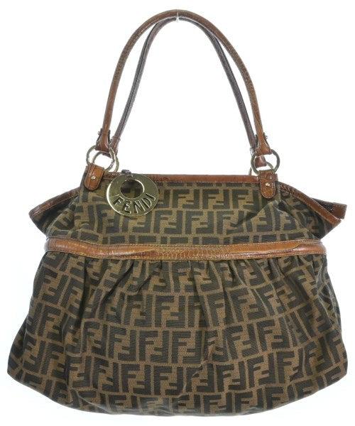 FENDI กระเป๋าถือขนาดใหญ่