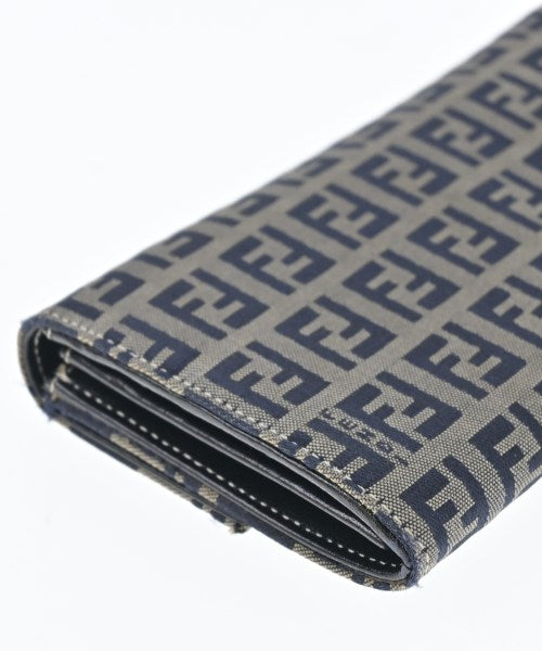 FENDI กระเป๋าสตางค์/กระเป๋าใส่เหรียญ
