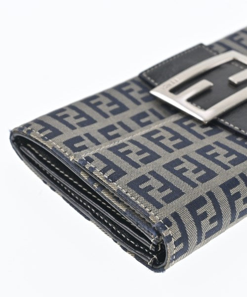 FENDI กระเป๋าสตางค์/กระเป๋าใส่เหรียญ