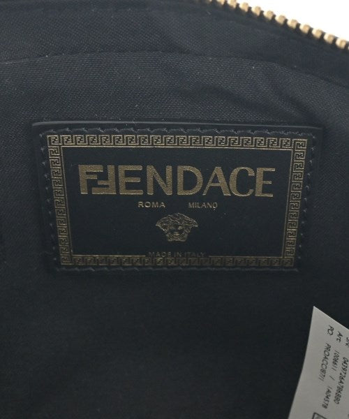 FENDI กระเป๋าสะพาย