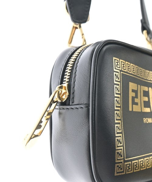 FENDI กระเป๋าสะพาย