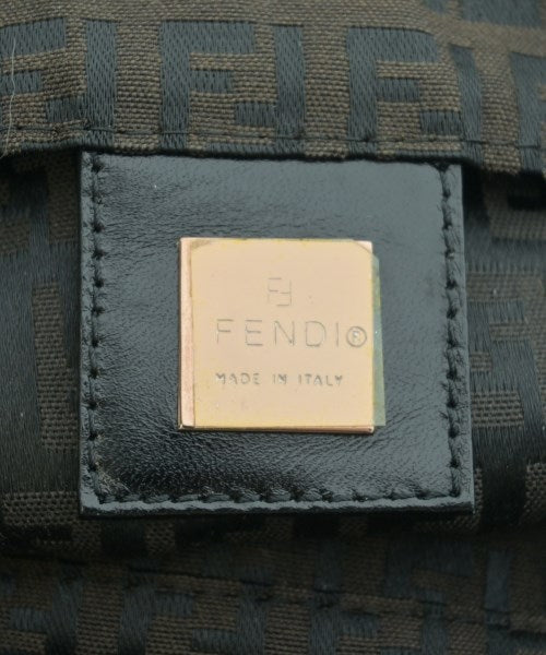 FENDI กระเป๋าถือขนาดใหญ่