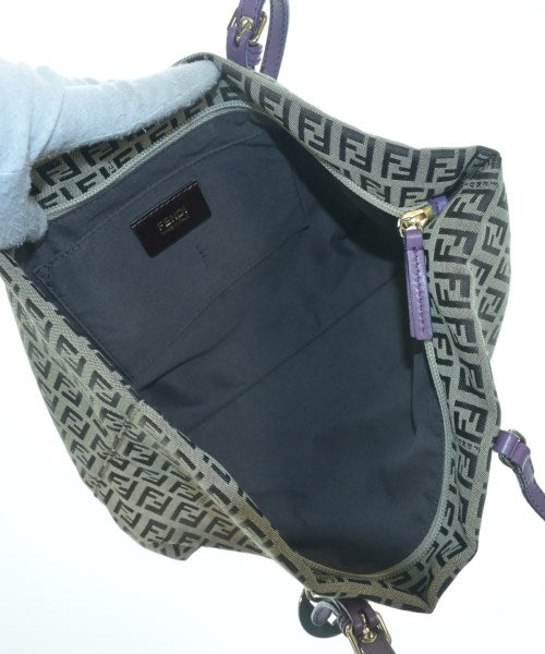 FENDI กระเป๋าถือ