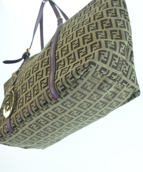 FENDI กระเป๋าถือ