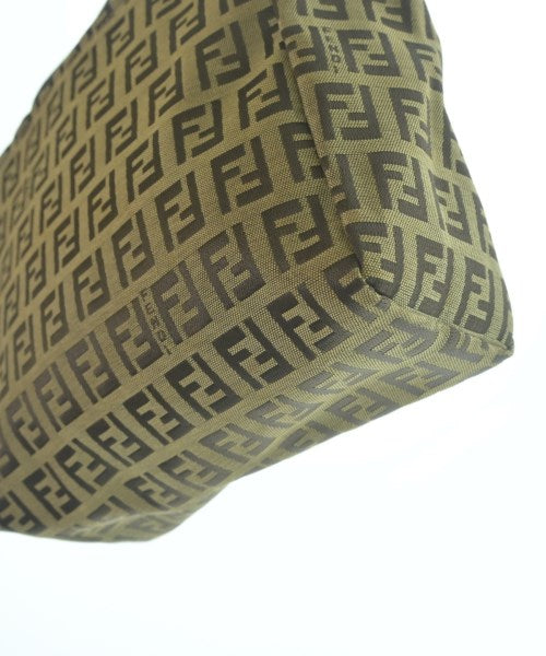 FENDI กระเป๋าถือ