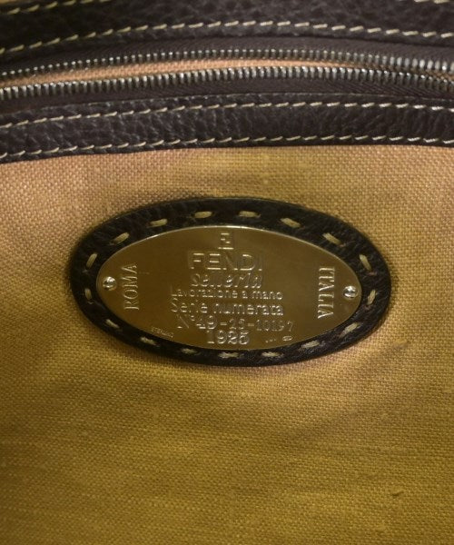 FENDI กระเป๋าถือ