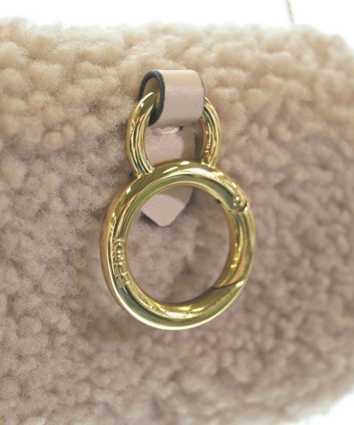 FENDI กระเป๋าสะพาย