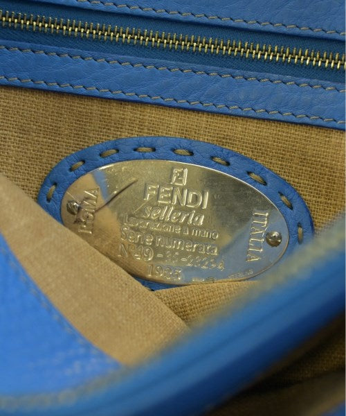 FENDI กระเป๋าสะพาย