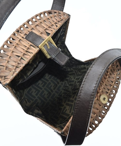 FENDI กระเป๋าทรงตะกร้า