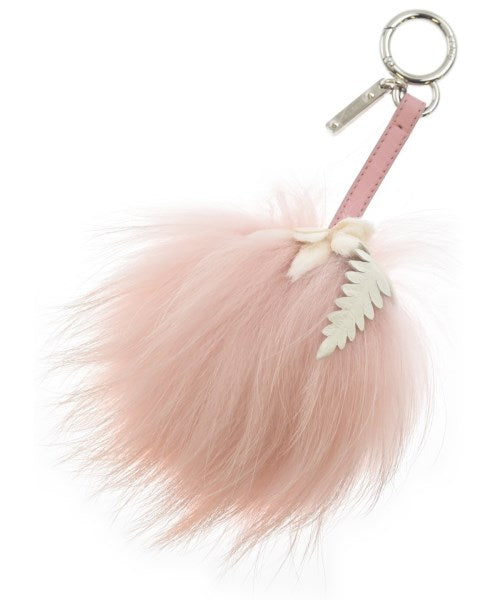 FENDI เครื่องประดับบนกระเป๋า
