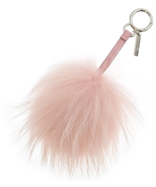 FENDI เครื่องประดับบนกระเป๋า