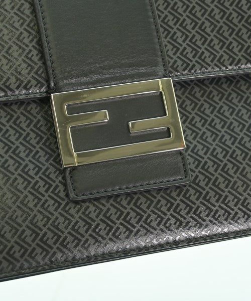 FENDI กระเป๋าสะพาย