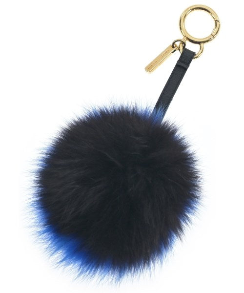 FENDI เครื่องประดับบนกระเป๋า