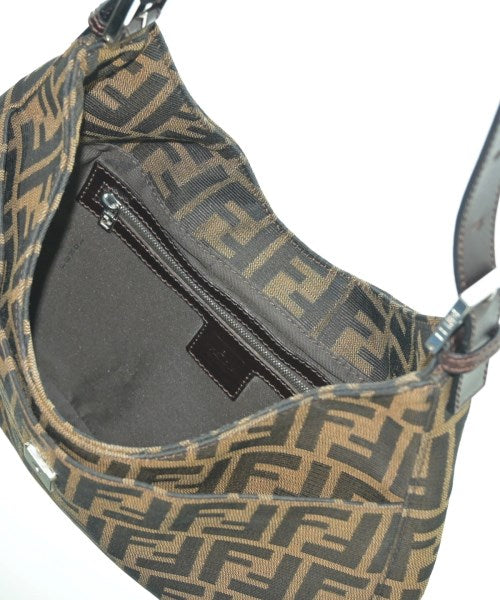 FENDI กระเป๋าถือ