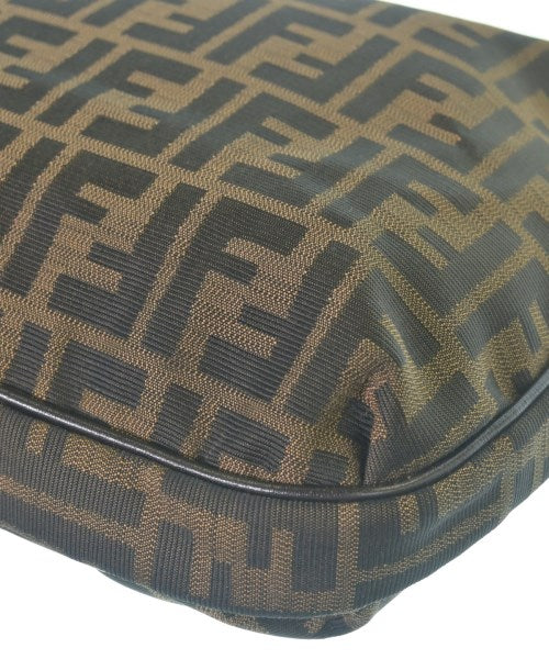 FENDI กระเป๋าสะพาย