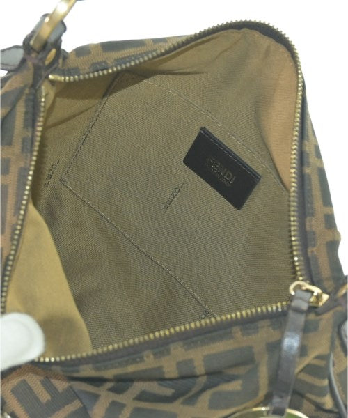 FENDI กระเป๋าสะพาย