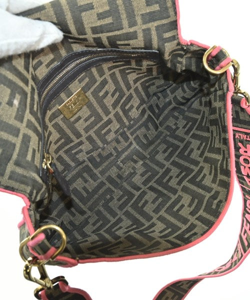 FENDI กระเป๋าสะพาย