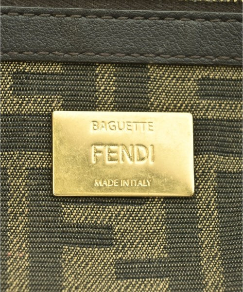 FENDI กระเป๋าสะพาย