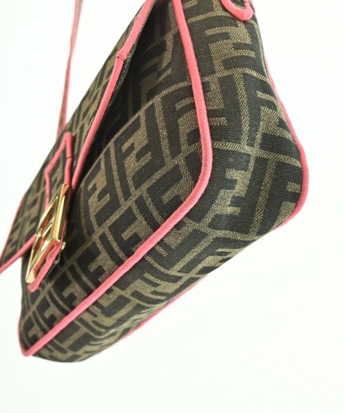 FENDI กระเป๋าสะพาย
