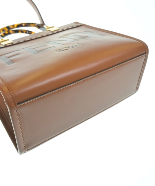 FENDI กระเป๋าสะพาย