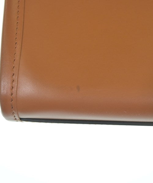 FENDI กระเป๋าสะพาย