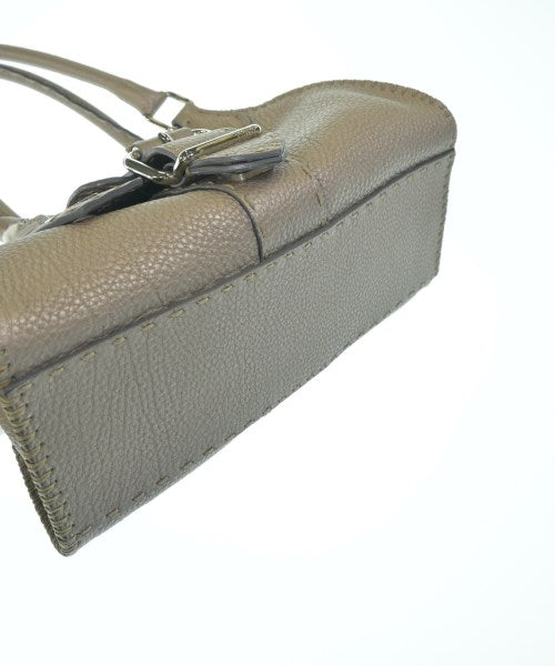 FENDI กระเป๋าถือ