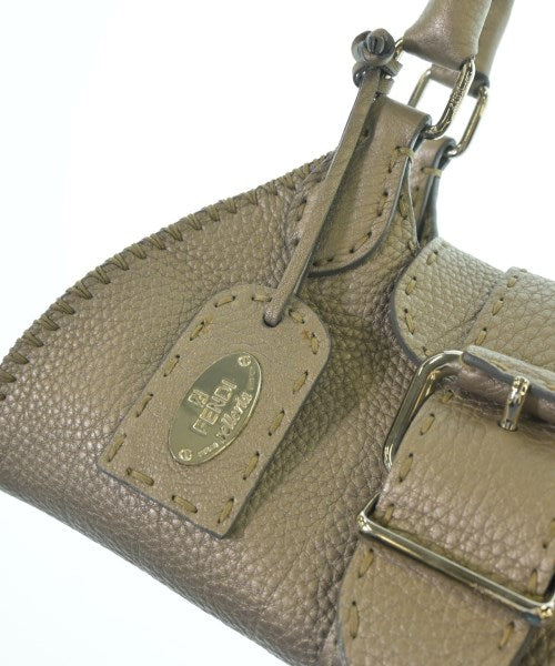 FENDI กระเป๋าถือ