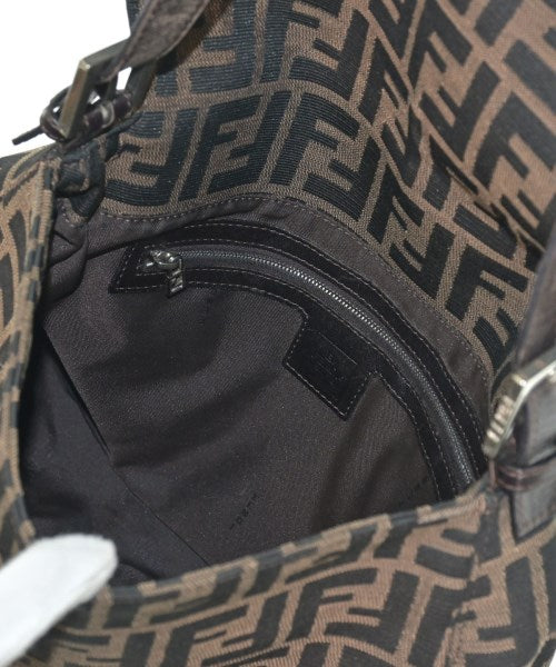FENDI กระเป๋าสะพาย