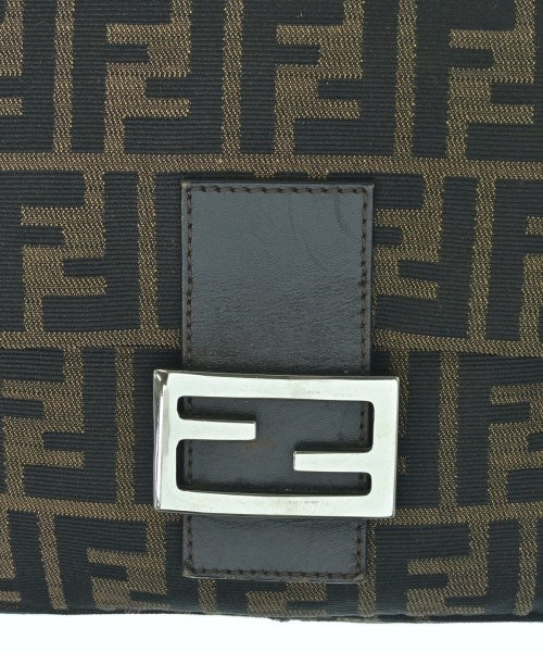 FENDI กระเป๋าสะพาย